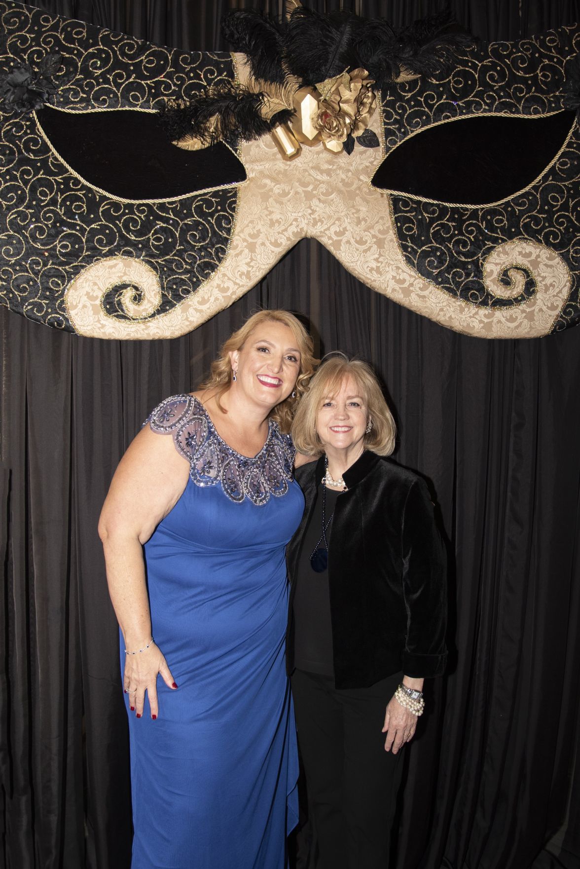 Amy Gill, Mayor Lyda Krewson